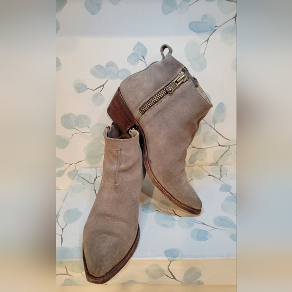 Frye Sacha Moto Shortie Boot Grey Suede 10 B - Picture 7 of 8